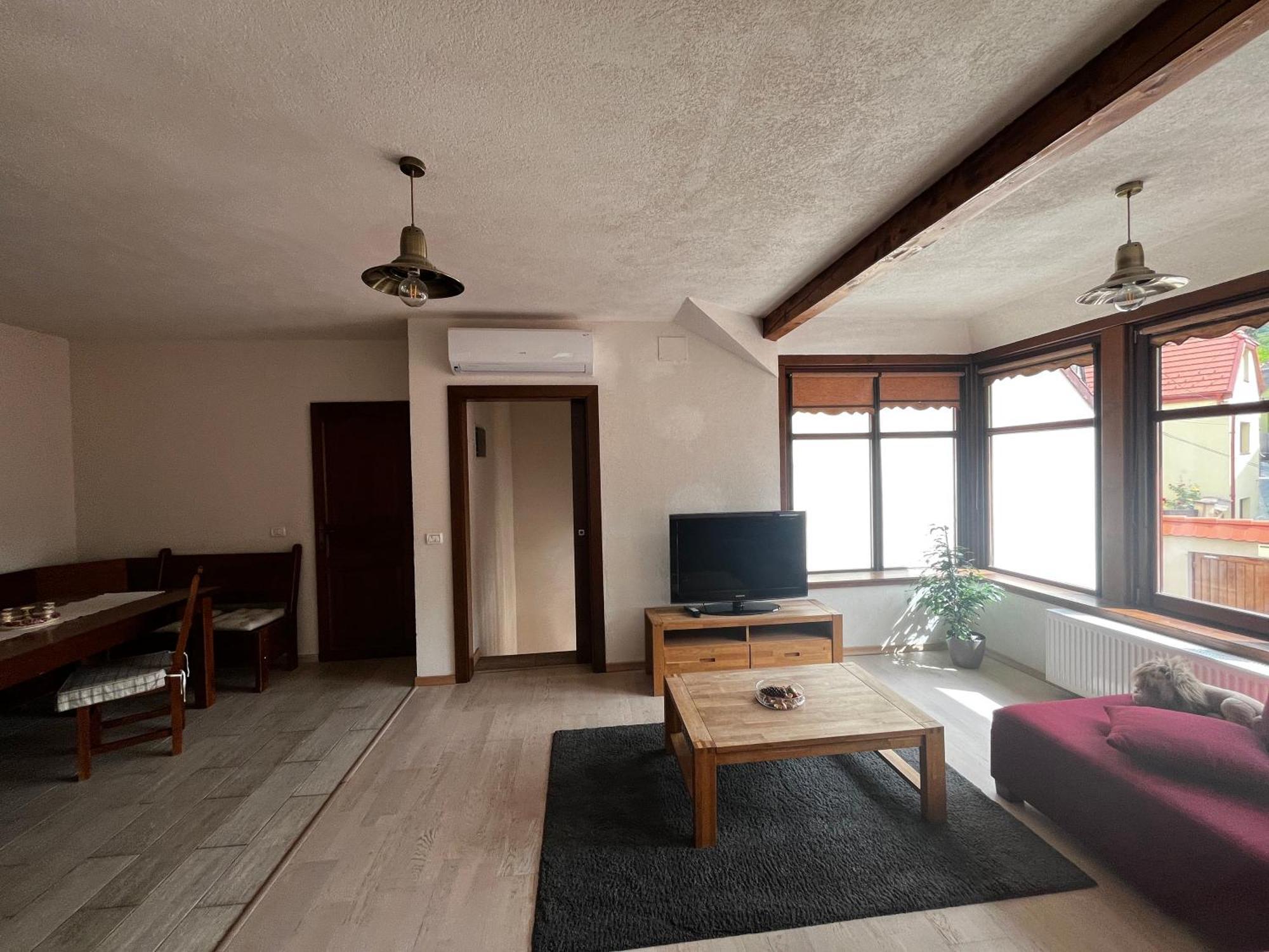 Cozy Apartment Brasov Bagian luar foto