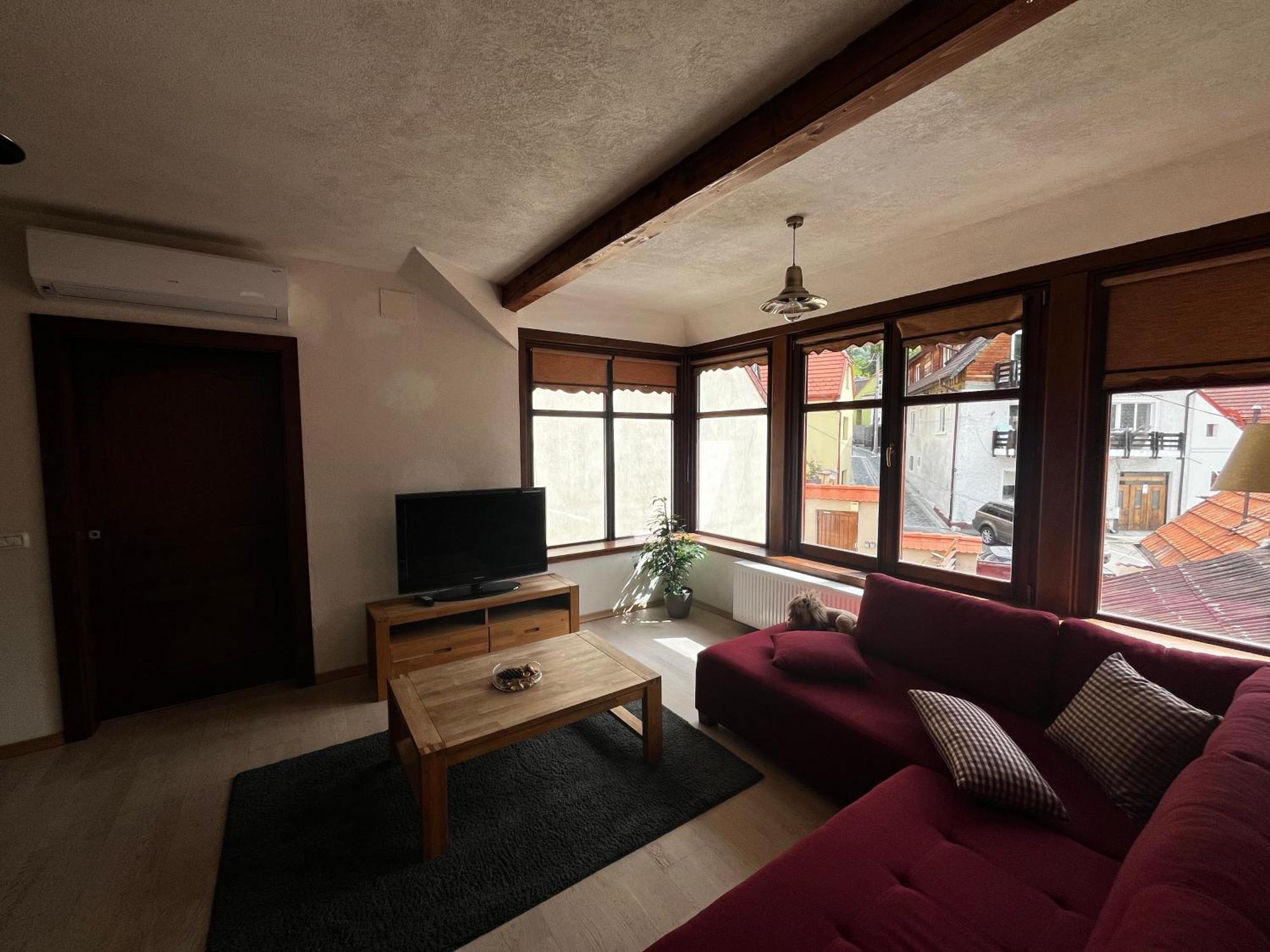 Cozy Apartment Brasov Bagian luar foto