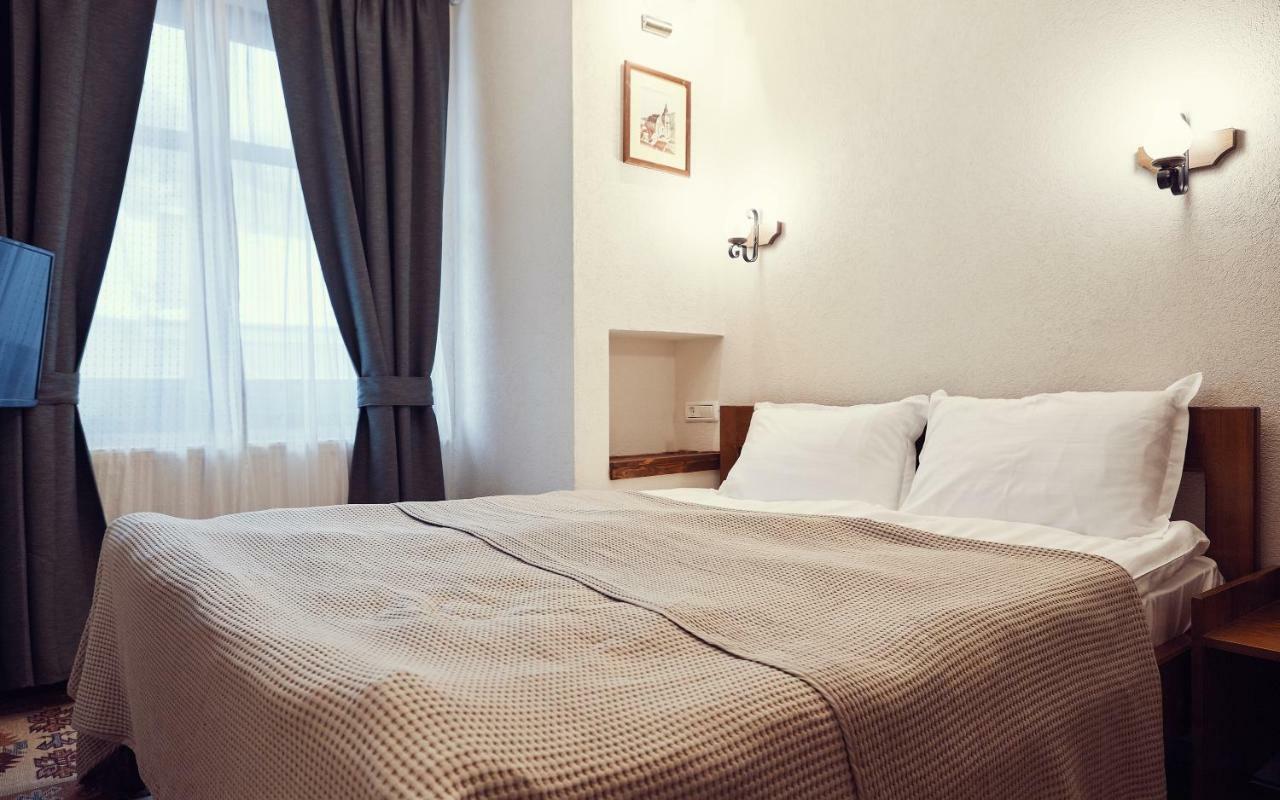 Cozy Apartment Brasov Bagian luar foto