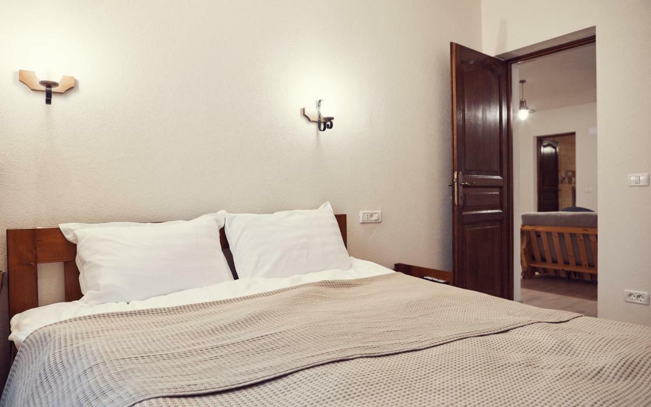 Cozy Apartment Brasov Bagian luar foto