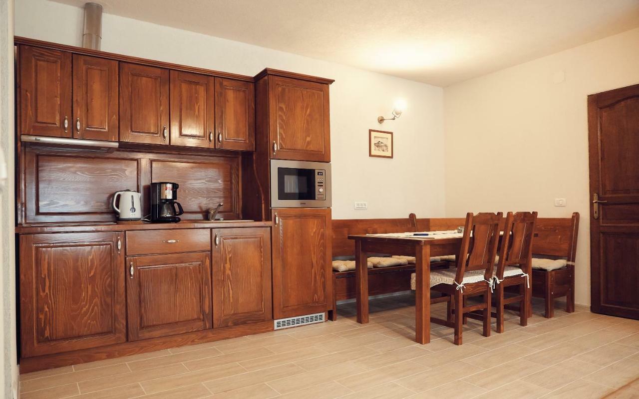 Cozy Apartment Brasov Bagian luar foto