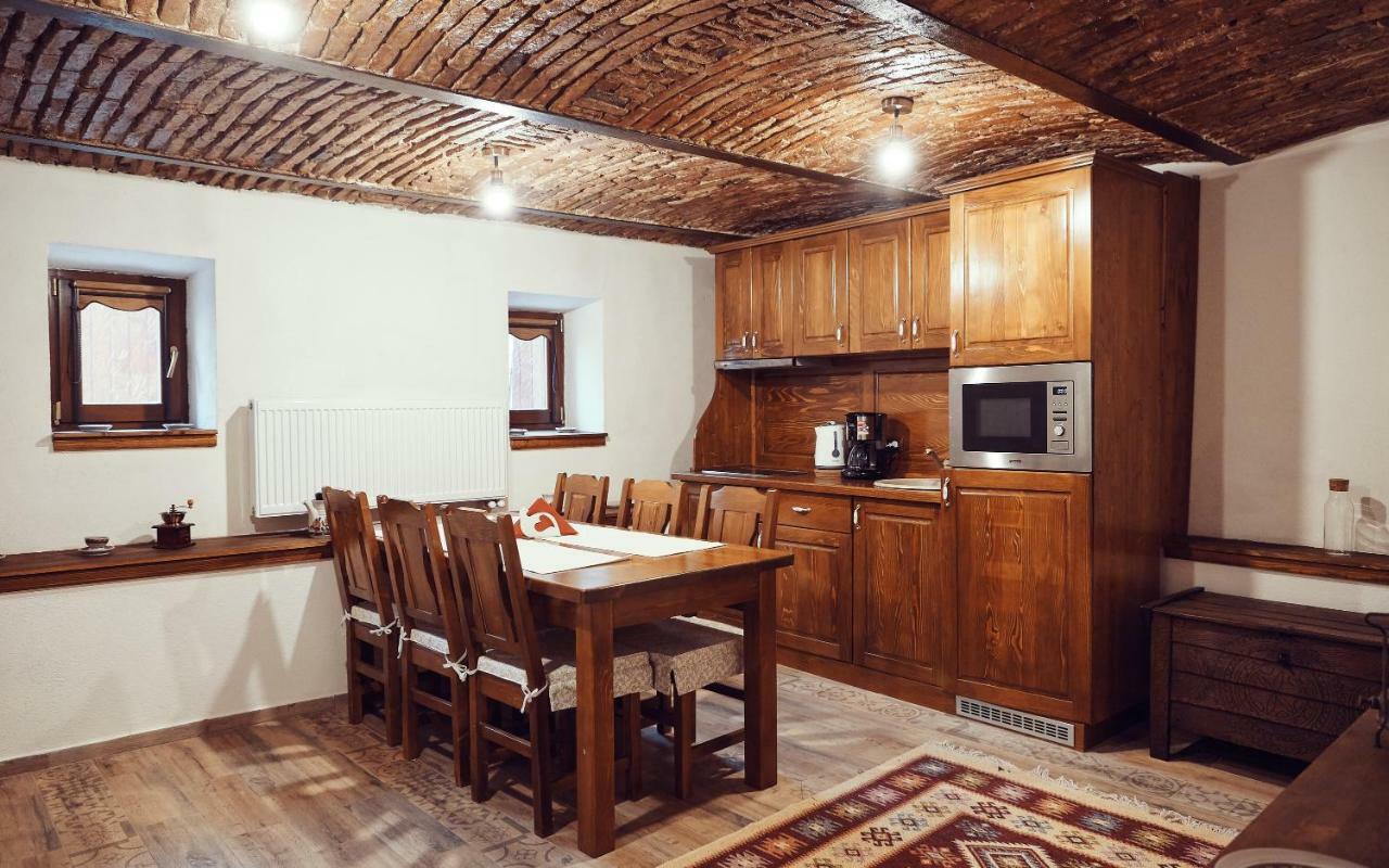 Cozy Apartment Brasov Bagian luar foto